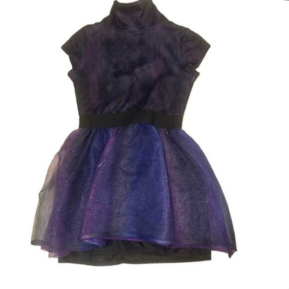 Disneys Descendants 3 Dress - Purple & Black - SMALL - Girls 6/6X - Picture 2 of 3